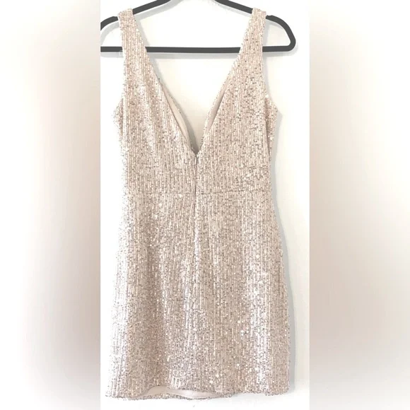 IEENA for MacDugal Front Twist Plunging Silver Sequin Mini Dress